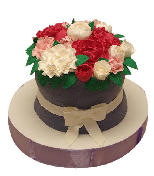 Торт коробка с розами и пионами