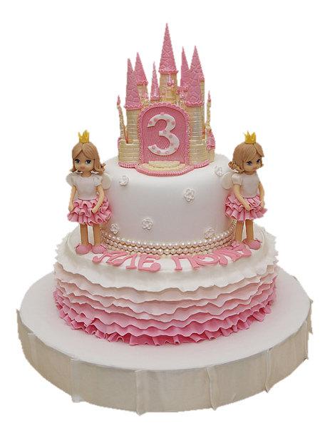 Торт с замком для девочек на 2 годика