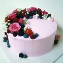 Торт маме нежно-розовый