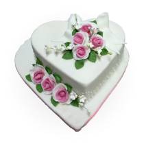 Торт свадебный сердце с розами