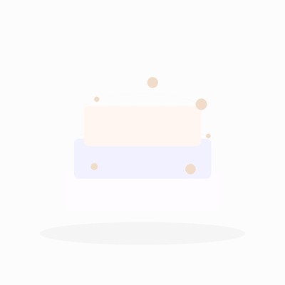 Торт нежный анна и эльза из мультфильма холодное сердце с кремовым декором и ягодами