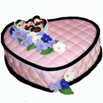 Торт Сердце из плюша розовое