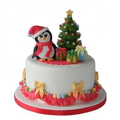 Торт пингвиненок под елкой