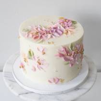 Торт с цветами Лея